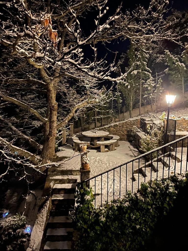 Willa Estrella De Nieve Güéjar Sierra Zewnętrze zdjęcie